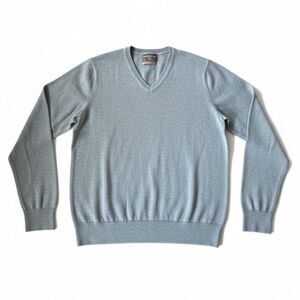 Black Brown 1826 Extrafine Merino Wool V-Neck Sweater Men’s XL Gray | Luxury